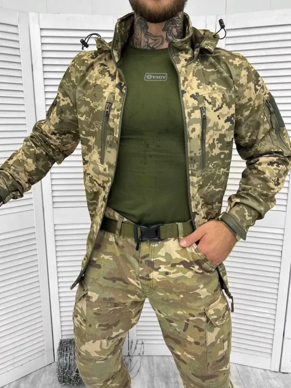 Осенняя тактическая куртка SOFT-SHELL пиксель (SQUAD)