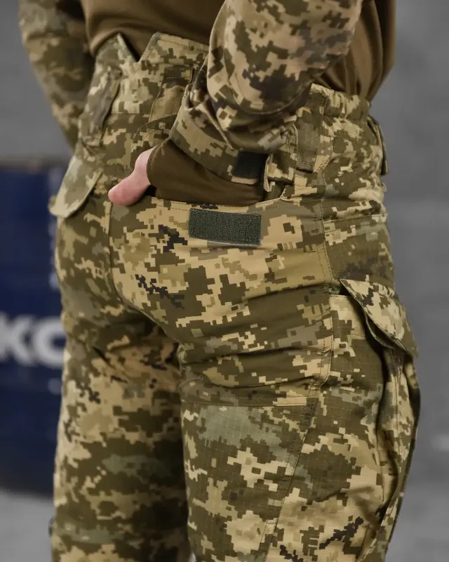 Военный демисезонный костюм STRIKER®️ пиксель