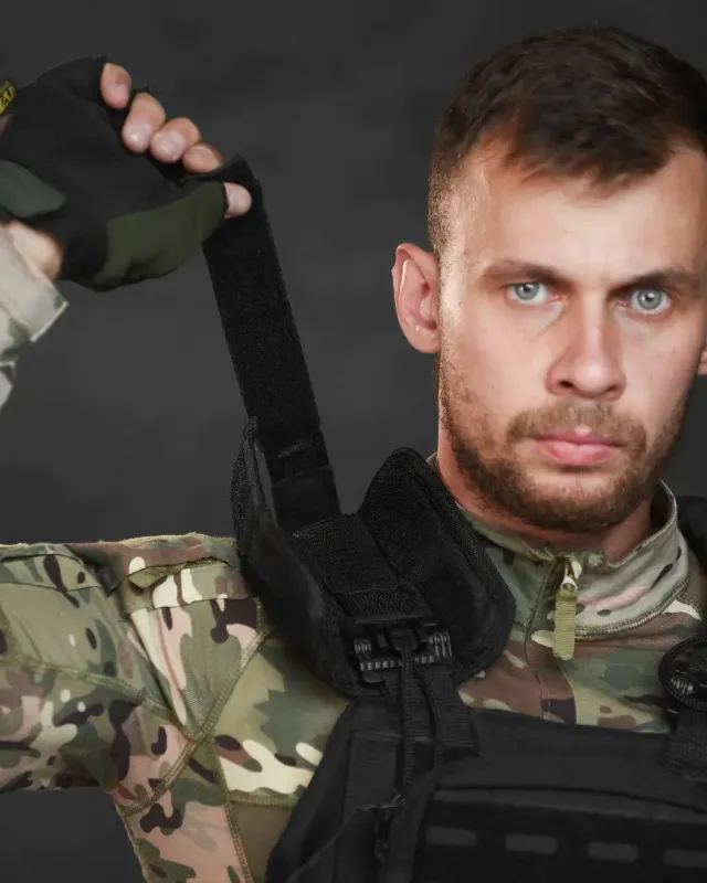 Тактическая плитоноска с напашником Single Sword black МТ5150